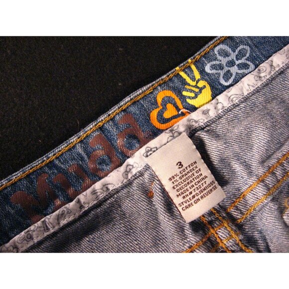MUDD Juniors Capri Jeans TAG: 3 Blue DISTRESSED Patchwork Low Rise - Picture 8 of 9